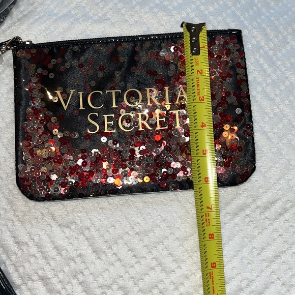 NWT Victoria’s Secret large sequin tote bag with matching accessory bag - Picture 6 of 13
